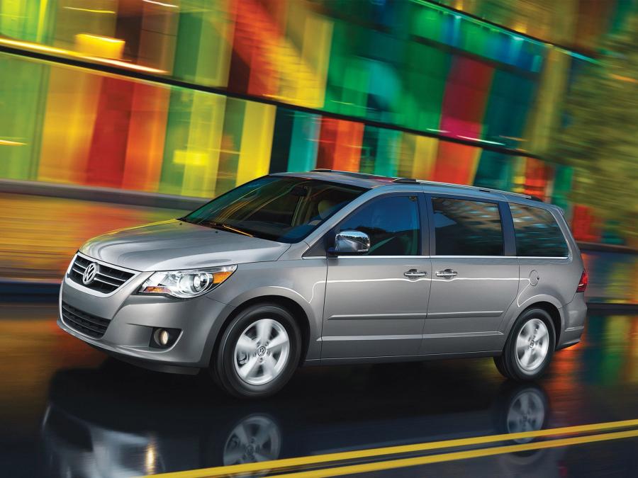  Volkswagen Routan 2008 года  (фото 22 из 26)